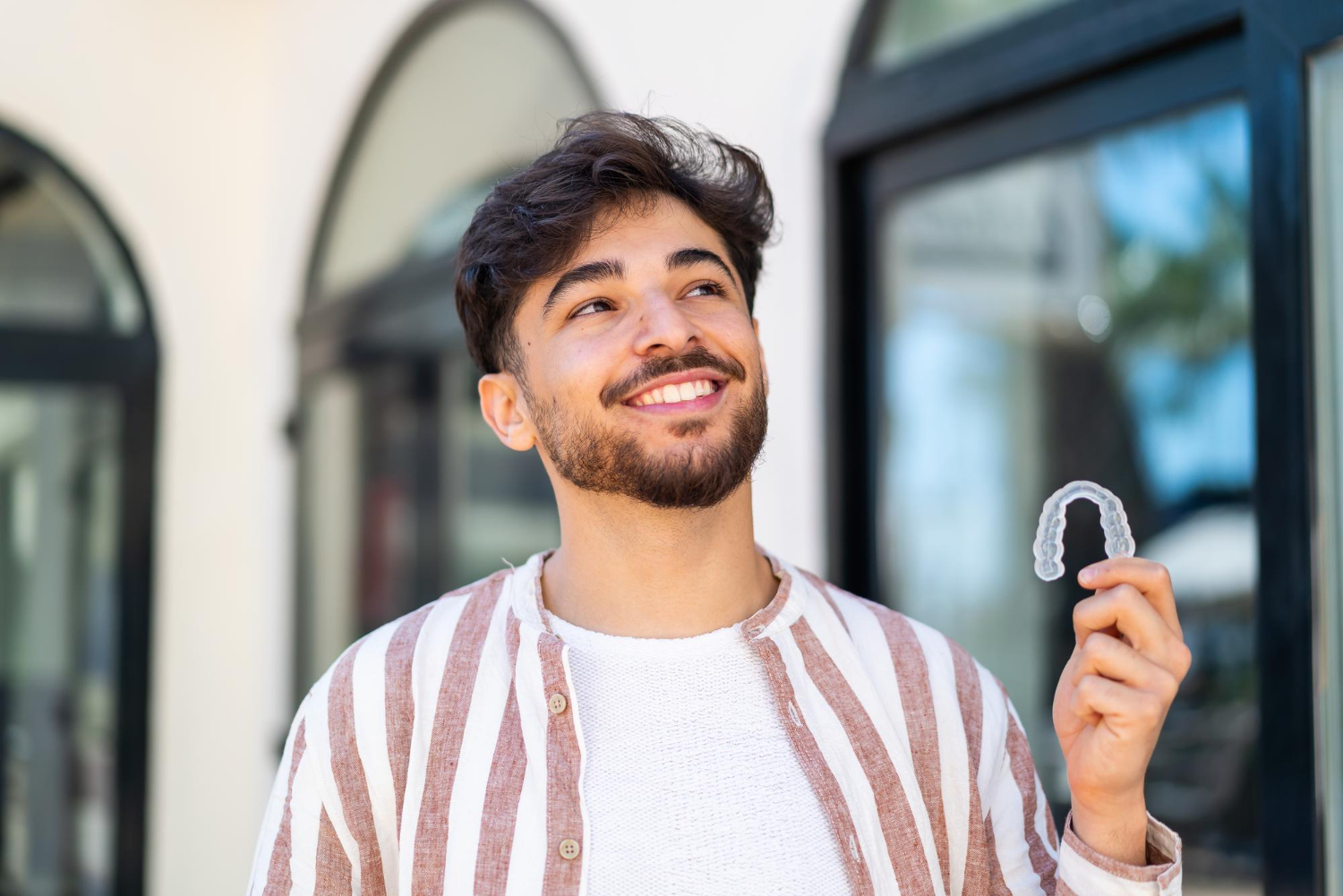 alinhadores-invisiveis-nivel-avancado-aparelho-dentario alinhadores-invisiveis-nivel-avancado-aparelho-dentario